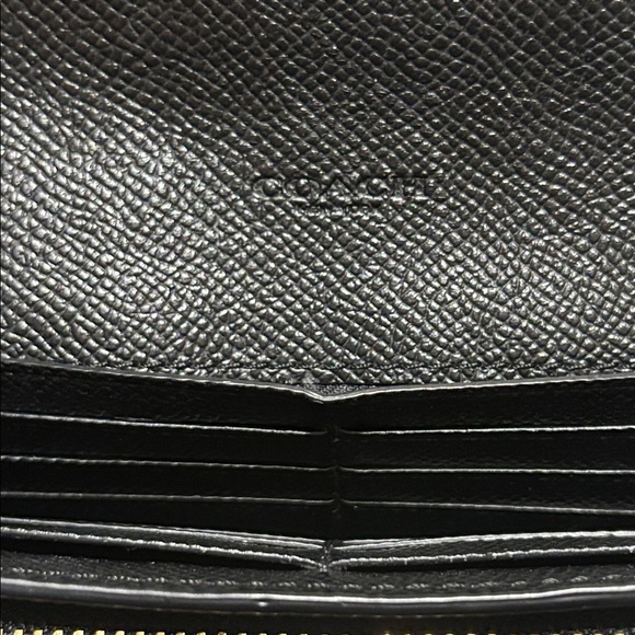 🔥🔥🔥Coach Midnight Black Leather Clutch🔥🔥🔥 - Picture 5 of 14